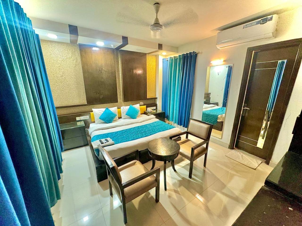 Hotel Delhi Pride, Karol Bagh Εξωτερικό φωτογραφία